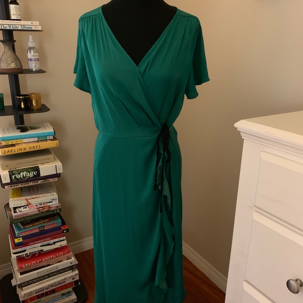 Green Silky Ruffle Dress - who what wear